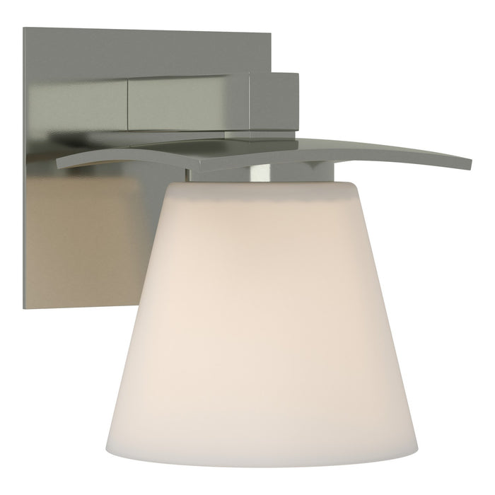 Wren 1 Light Sconce in Sterling - 206601-SKT-85-GG0242 by Hubbardton Forge