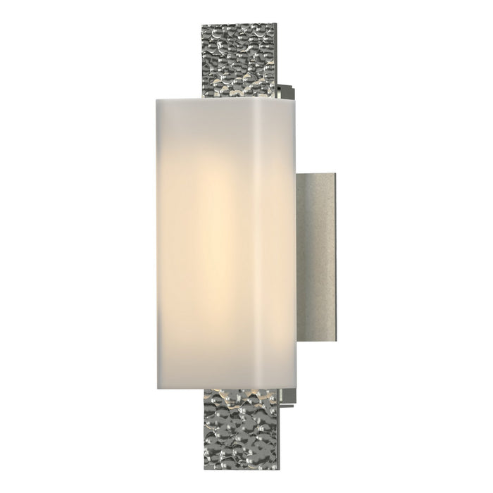 Oceanus 1 Light Sconce in Sterling - 207693-SKT-85-GG0441 by Hubbardton Forge