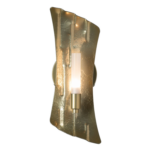 Crest 1-Light Sconce in Modern Brass - 201062-SKT-86-FD0462 by Hubbardton Forge