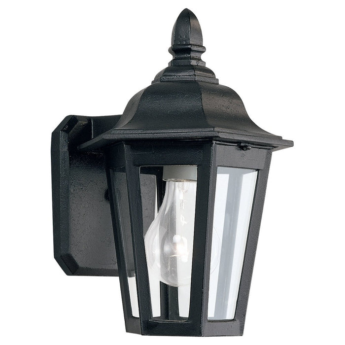 Brentwood One Light Outdoor Wall Lantern in Black