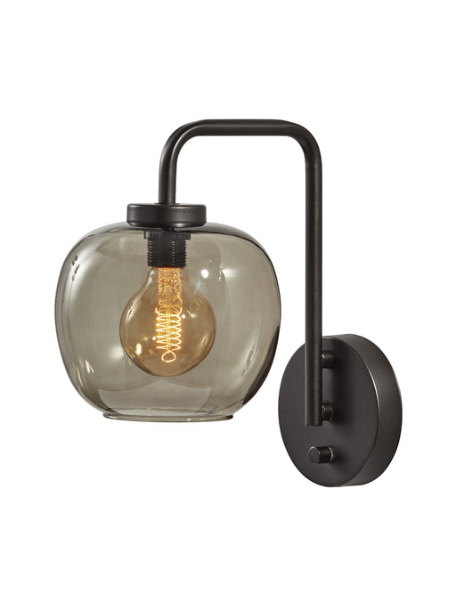 Ashton Wall Lamp in Matte Black